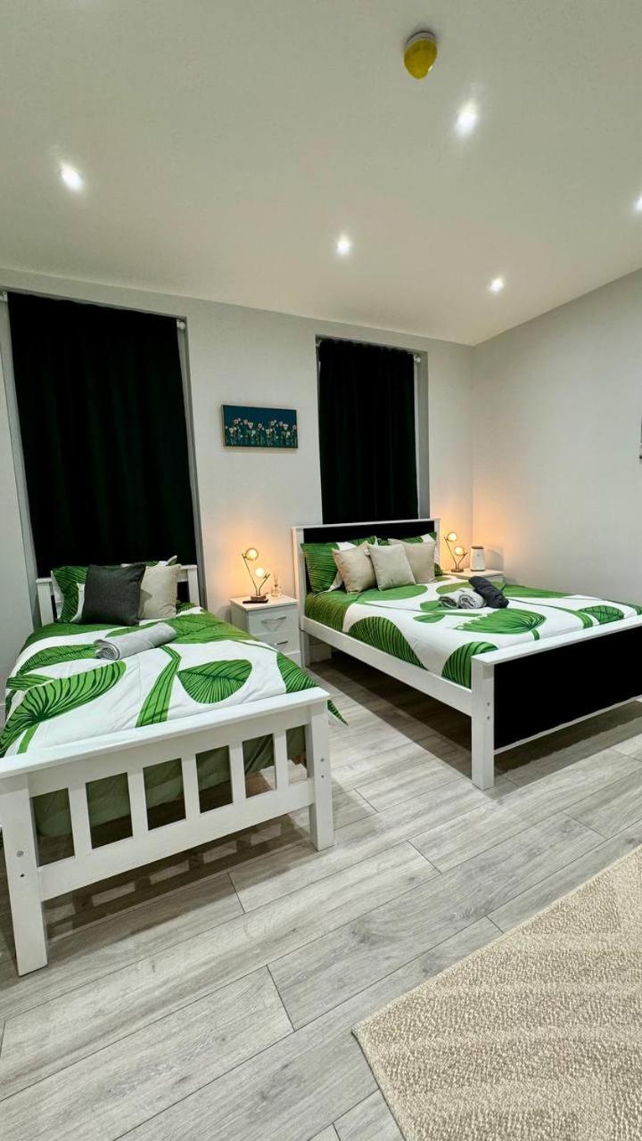 Guest&Rest Elite 1 Apartment Лондон Екстериор снимка